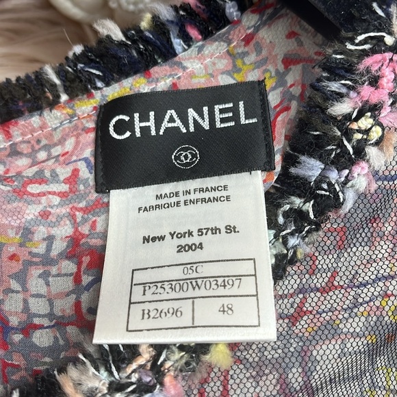 ULTIMATE CHANEL ‼️ Just Read!! Karl Lagerfield signed Chanel Flagship combo - Picture 9 of 13